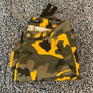 Nwt fashion nova camo pants